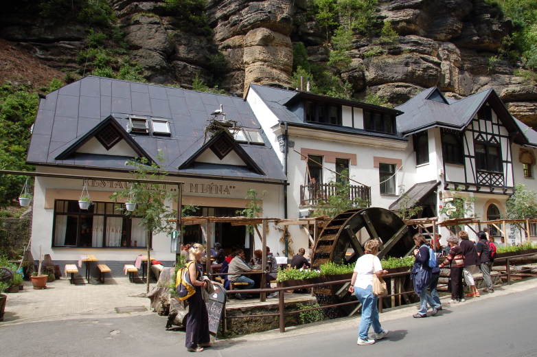 16-Hřensko.jpg